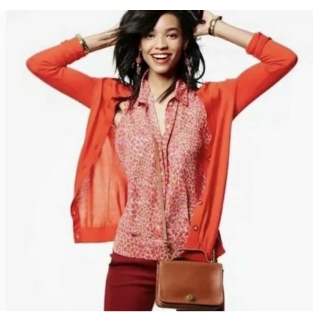 Cabi heartbreaker sleeveless top